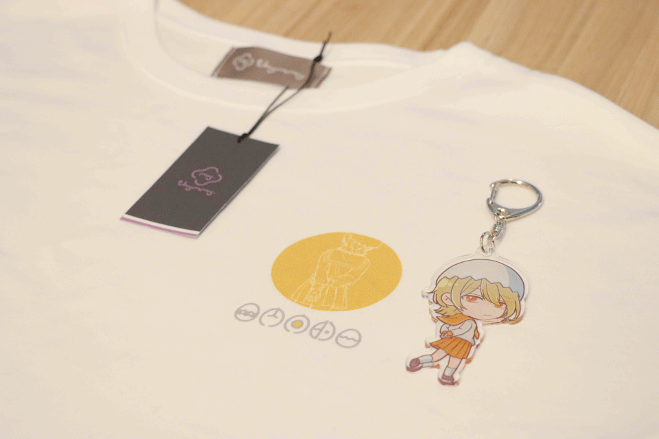 Tシャツ&キーホルダー①